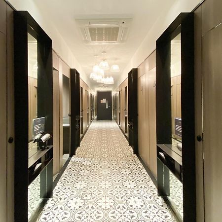 St Signature Jalan Besar Singapore Exterior photo