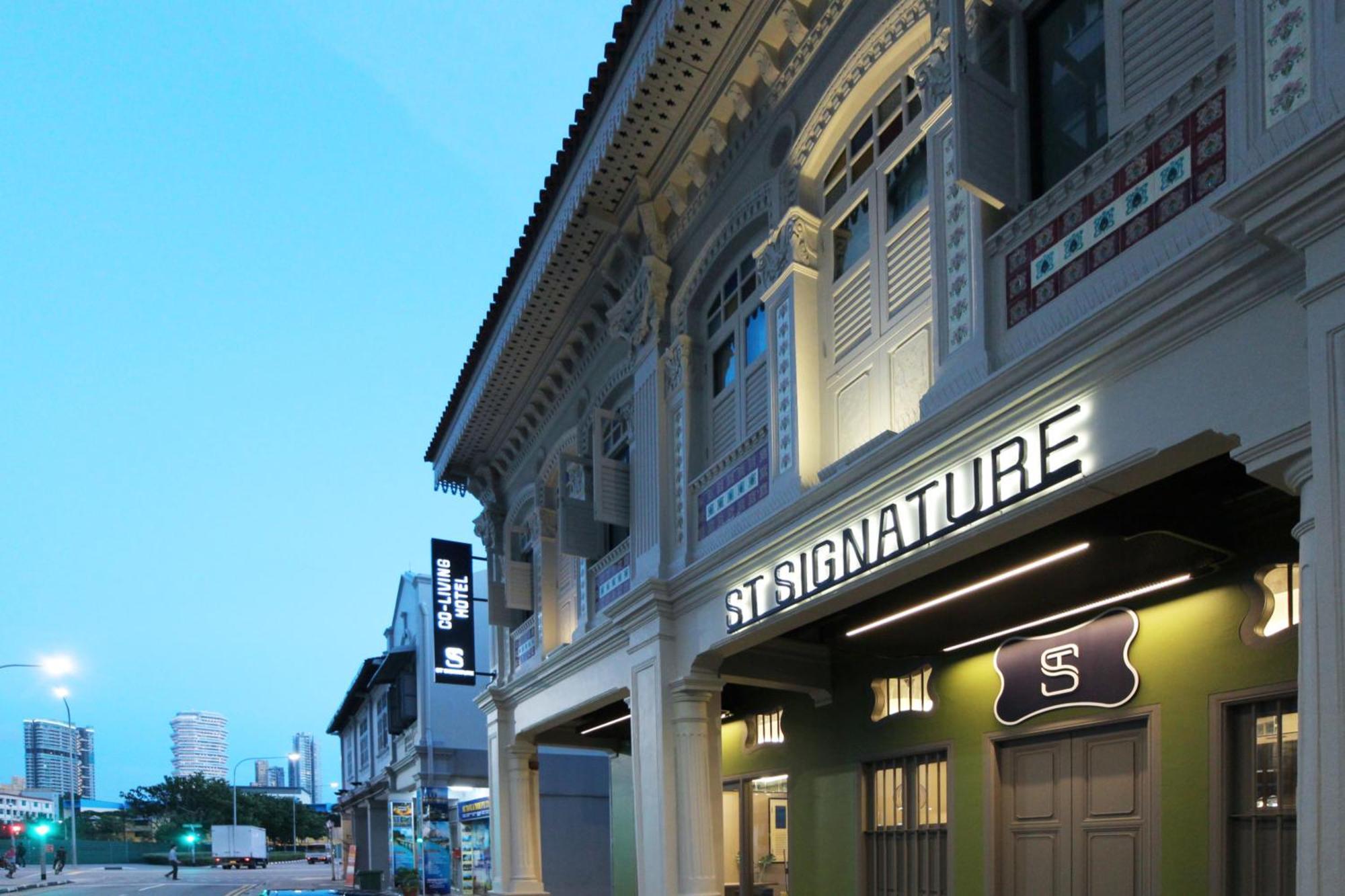 St Signature Jalan Besar Singapore Exterior photo